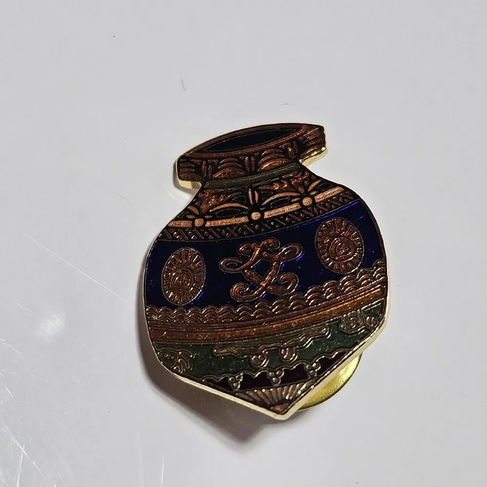 The Pin Place Vintage Gold Tone Blue Enamel Vase Urn Pin Enamel Hat Lapel
